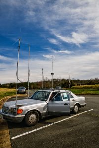 Left front view of Gil's mobile antenna farm (KM4OZH)